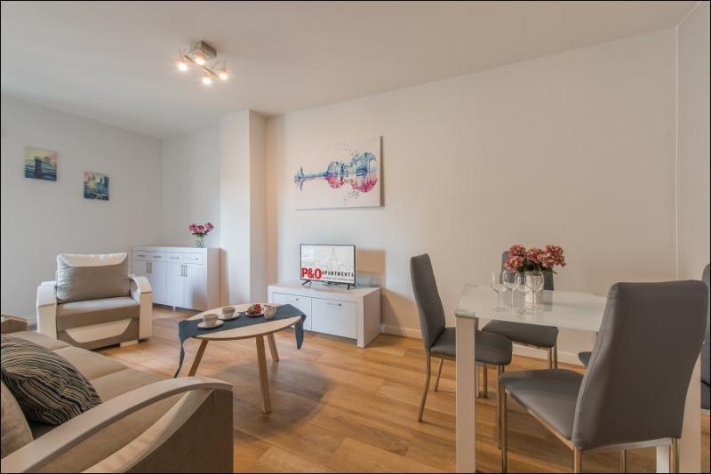 P&O Serviced Apartments Solec Varsó Kültér fotó